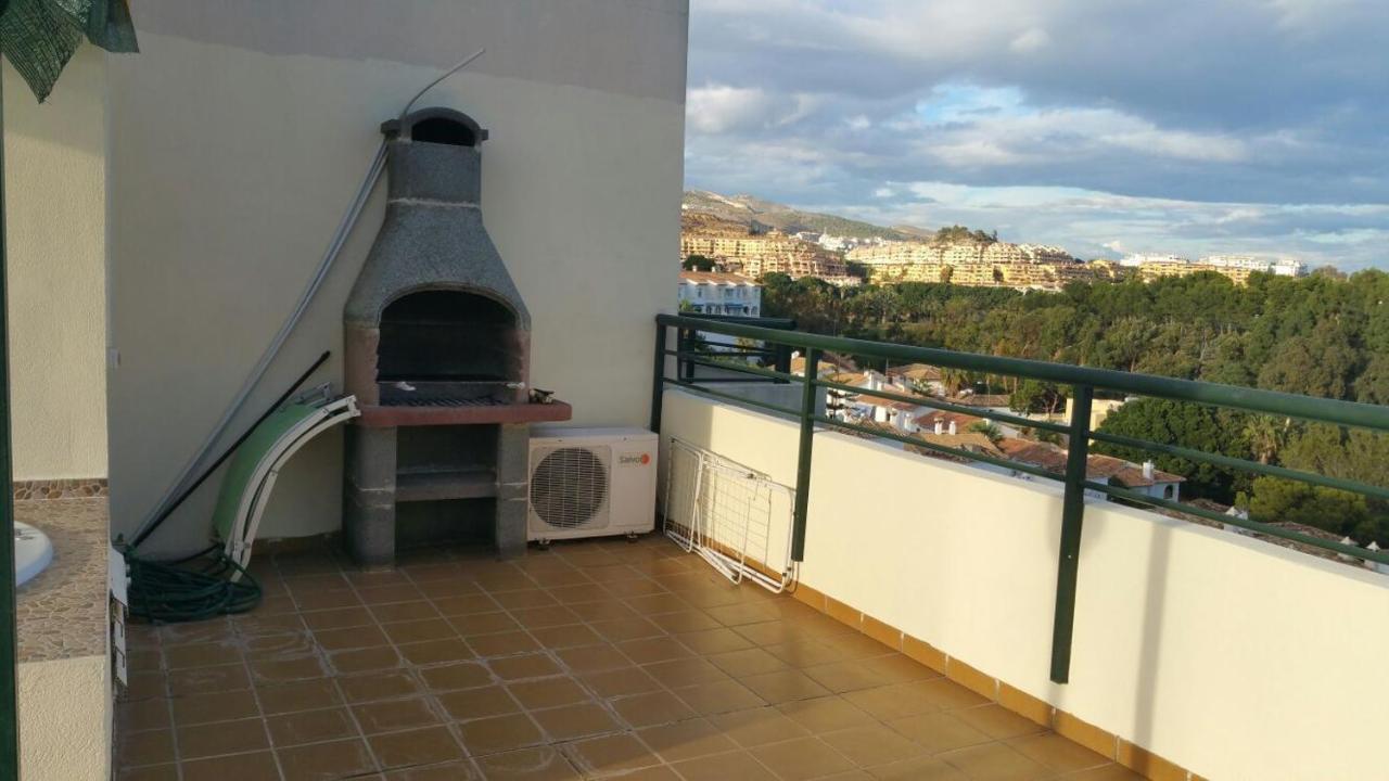 Atico 3 Habitaciones Benalmadena Costa Con Jacuzzi Y Barbacoa Privado Extérieur photo